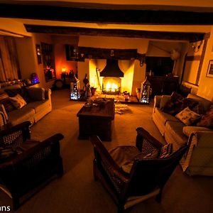 Lea House Bed And Breakfast